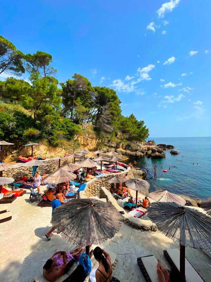 Corpus A - Hotel Albatros Ulcinj Exteriör bild