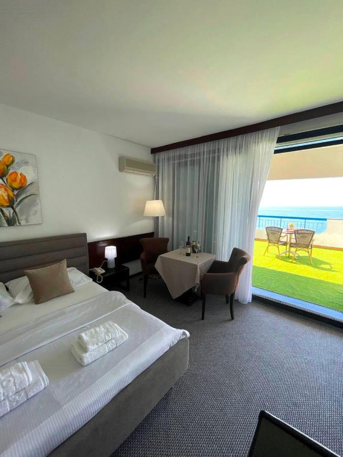 Corpus A - Hotel Albatros Ulcinj Exteriör bild