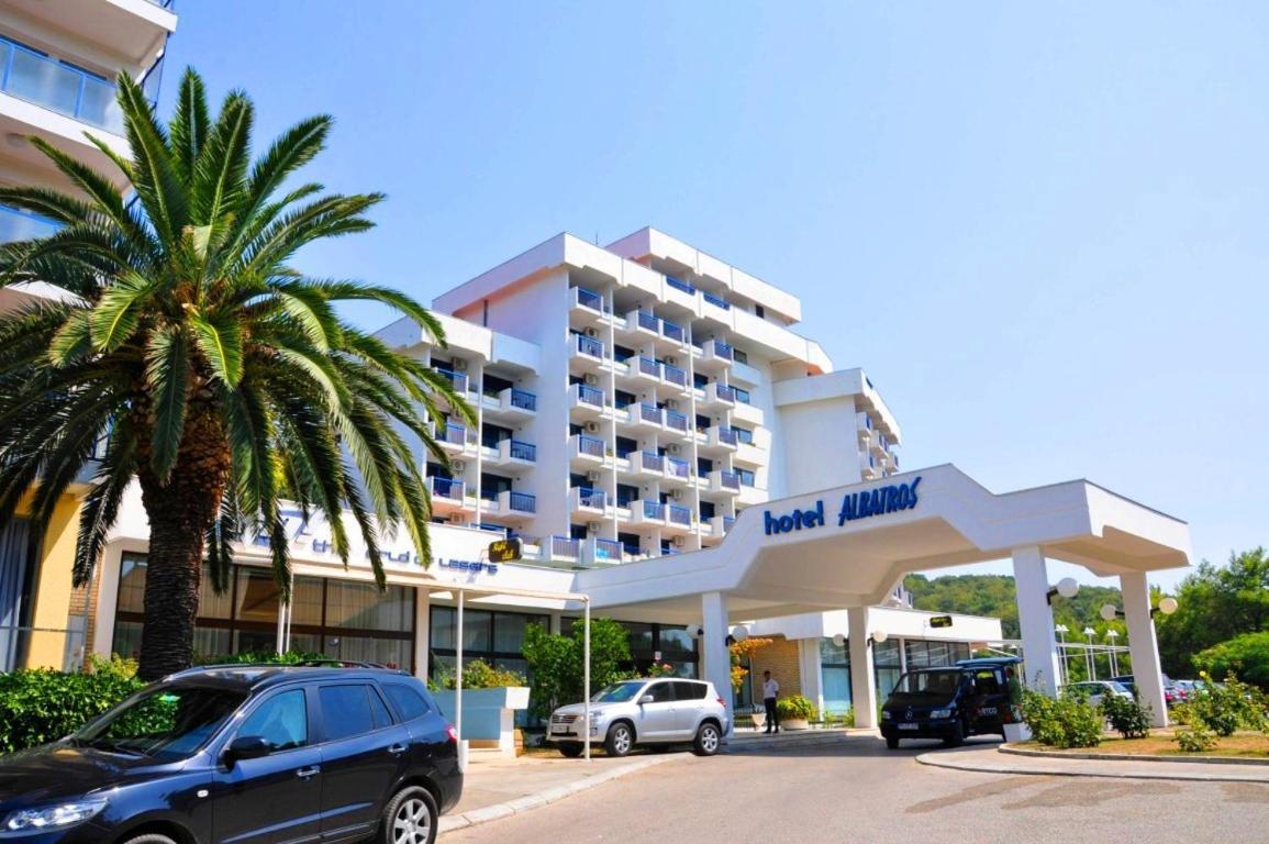 Corpus A - Hotel Albatros Ulcinj Exteriör bild